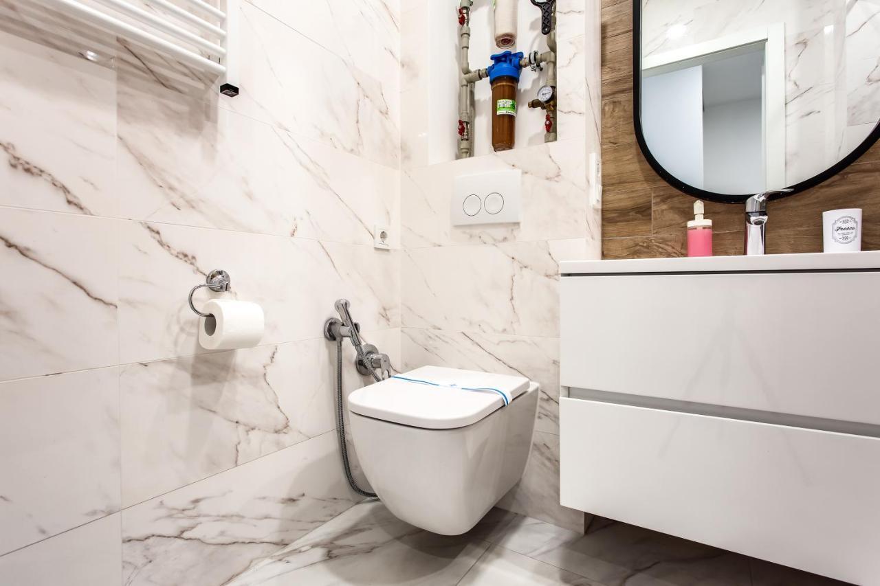 Vip Apartments Lviv Dış mekan fotoğraf